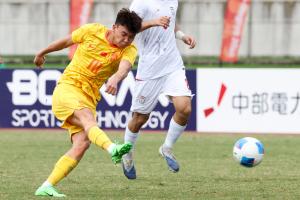 亚运会-U23国足0-0伊朗U23 小组第2末轮将战阿联酋 吴曦远射中框